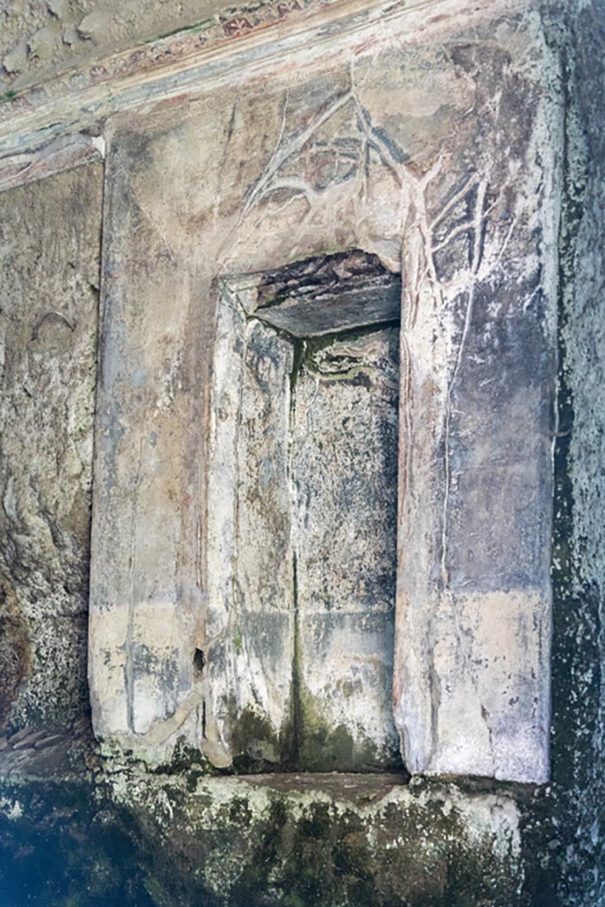 South-western baths, Herculaneum. October 2023.
South-east end of pool, with rectangular niche. Photo courtesy of Johannes Eber.